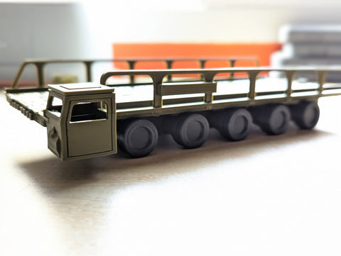 3D Printed 60K Tunner Loader Model with Customizable Pallets